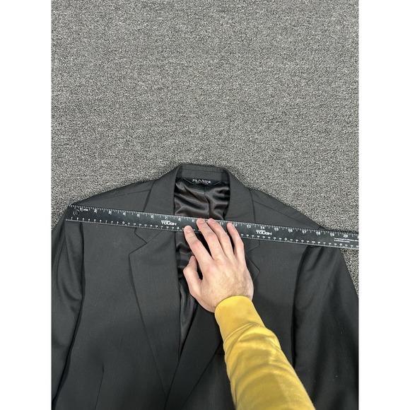 Jos A Bank 2 Piece Suit Men's 44R Pants 41x31 Black 100% Wool Business Pleated - Picture 11 of 16